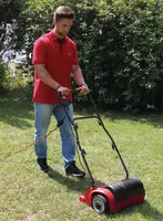 einhell-classic-electric-scarifier-3420610-example_usage-001