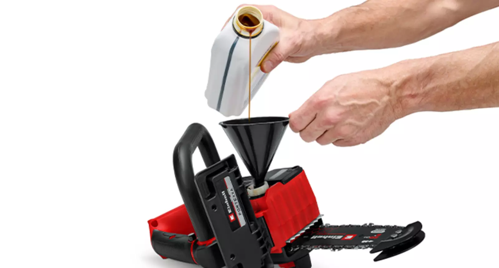Automatic chain greasing