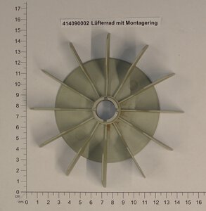 Lüfterrad mit Montagering 