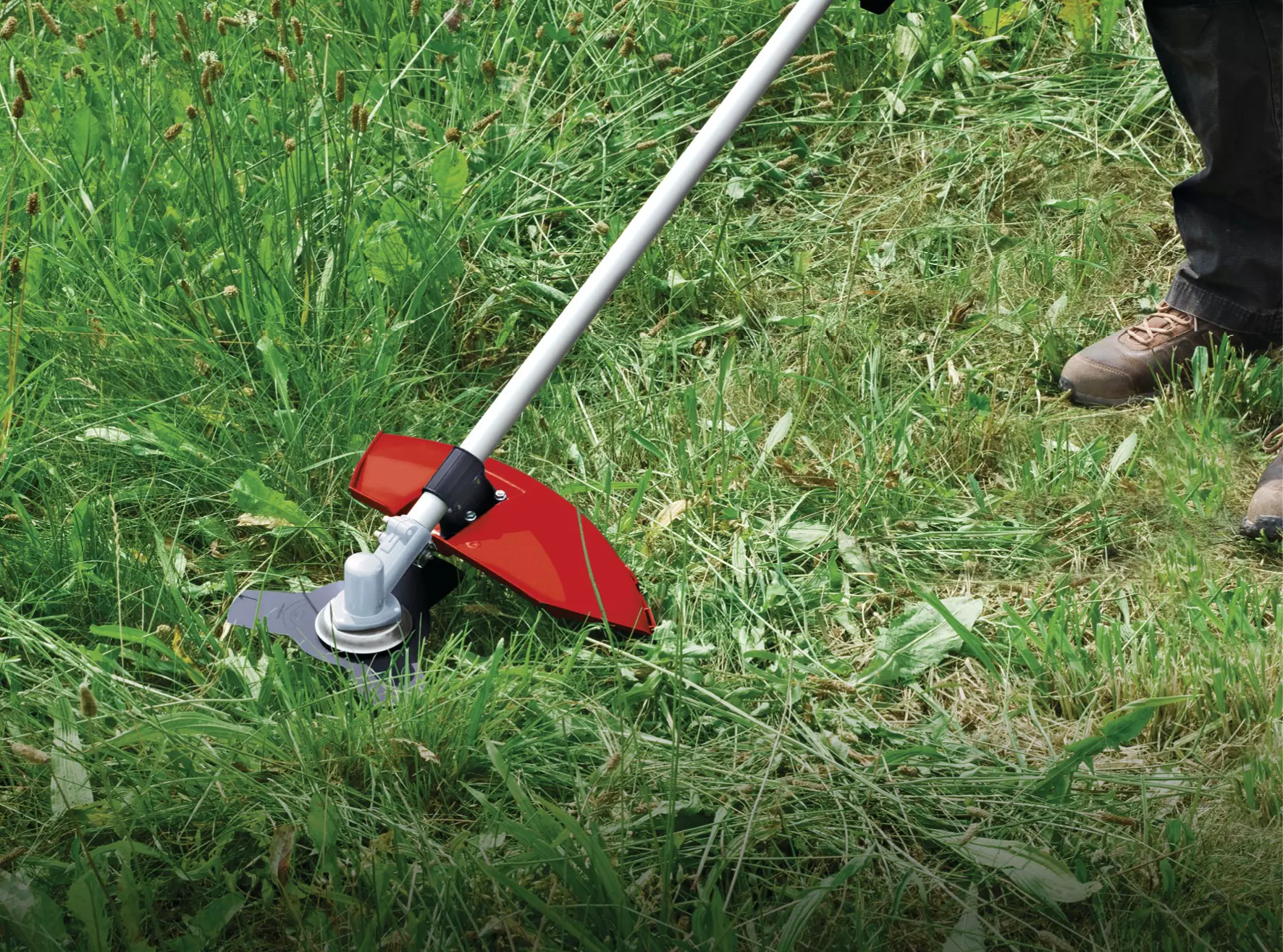 einhell-classic-petrol-scythe-3401957-example_usage-001