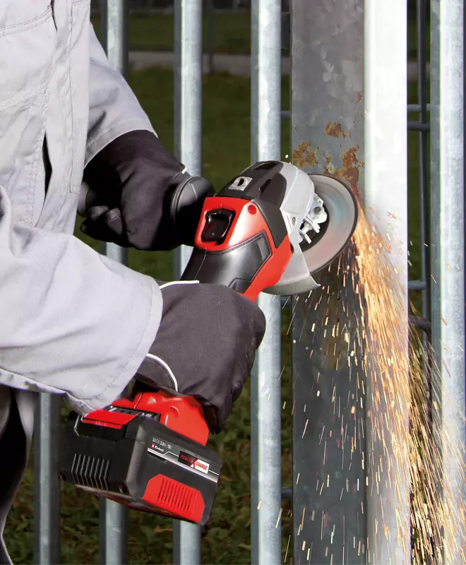 einhell-classic-cordless-angle-grinder-4431130-example_usage-001
