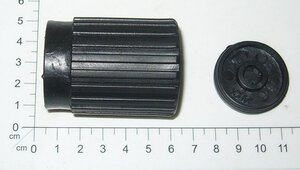 Clamping knob