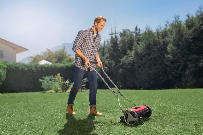 einhell-expert-hand-lawn-mower-3414165-example_usage-001