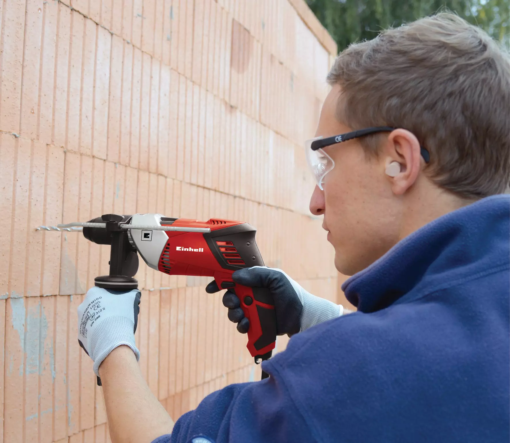 einhell-expert-hammer-drill-4259671-example_usage-001