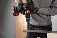 ozito-cordless-impact-drill-3000760-example_usage-106