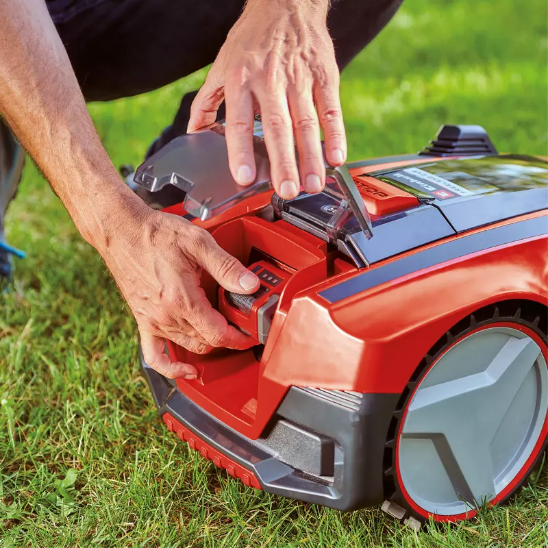 einhell-expert-robot-lawn-mower-3413992-detail_image-004