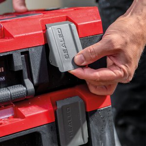 E-Case L with wheels SEALED