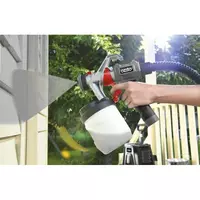 ozito-paint-spray-system-3000163-example_usage-102
