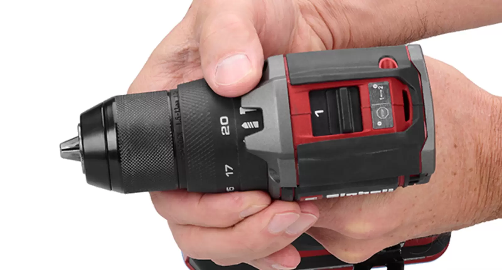 A hand adjusts the torque and function on the Einhell Professional Cordless Impact Drill Driver TP-CDD 18/501-C Li-i +70 (3Ah); “6”, “17”, “20” and “1” are visible.