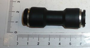 CONNECTION FOR SENDING PIPES