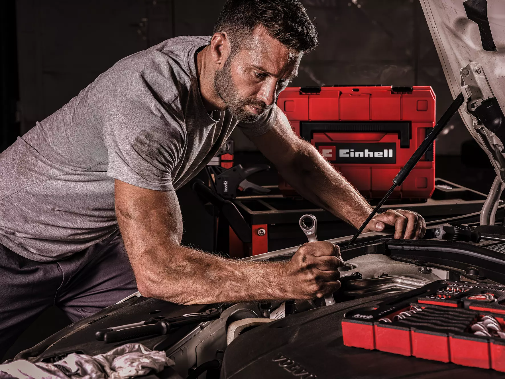 einhell-accessory-kwb-tool-case-sets-49370570-example_usage-800