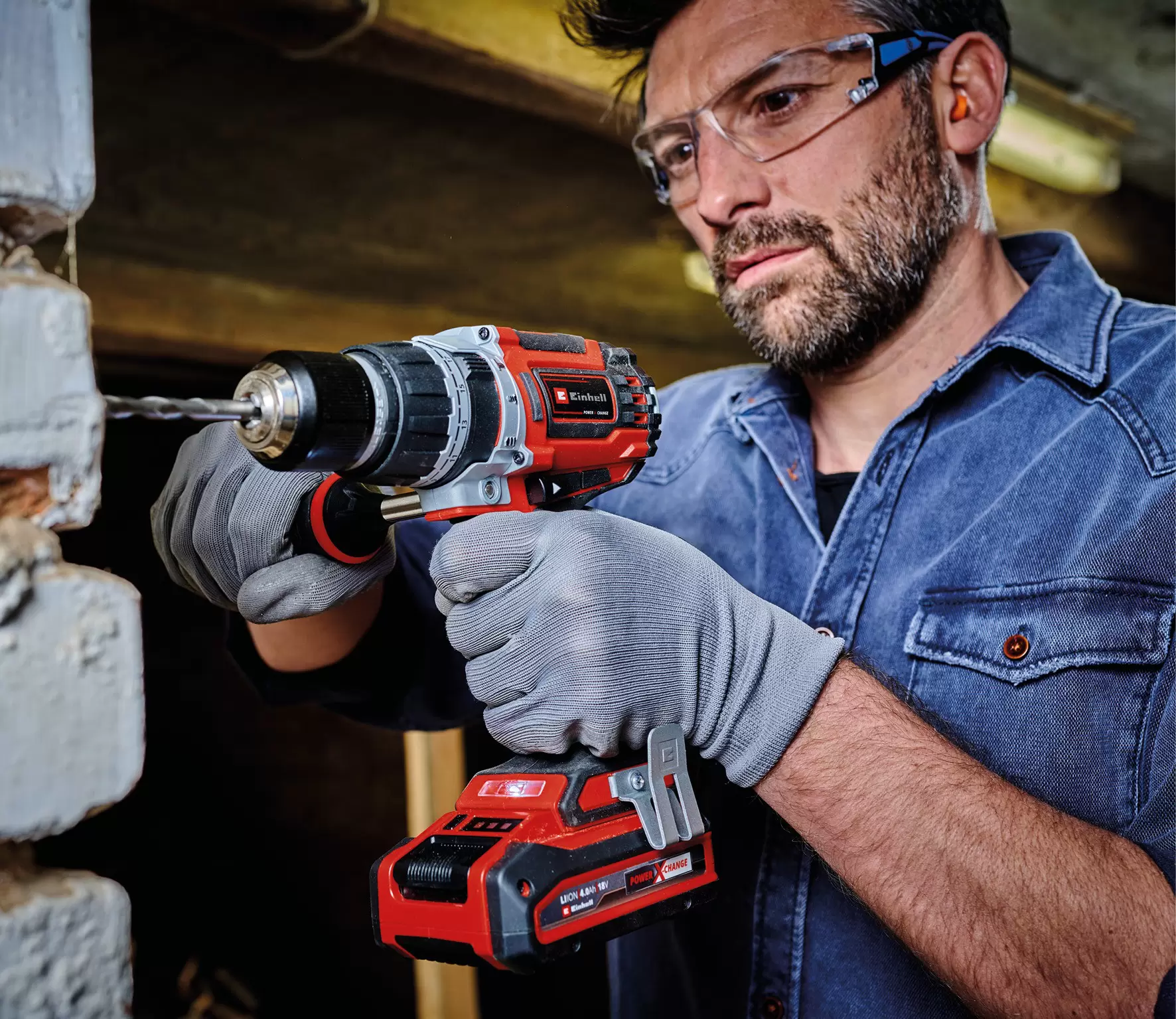 einhell-professional-cordless-impact-drill-4514284-example_usage-001