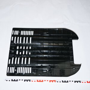 Base plate of charging station