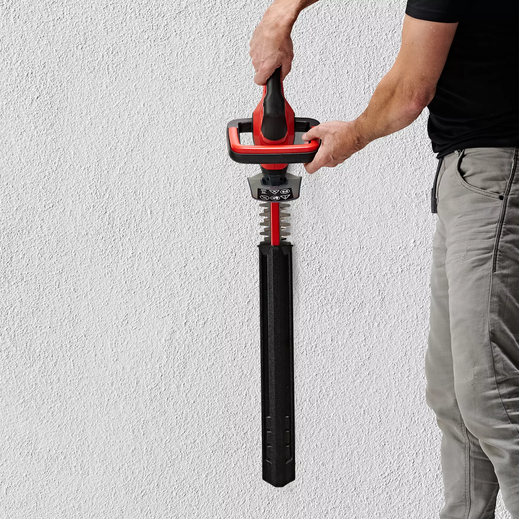einhell-classic-cordless-hedge-trimmer-3413308-detail_image-002