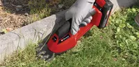 einhell-classic-cordless-grass-shear-4514092-example_usage-001