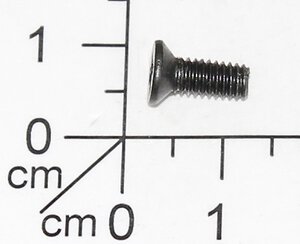 screw  M4 x 8