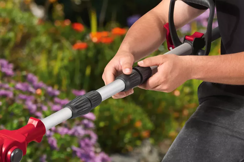 ozito-cl-telescopic-hedge-trimmer-3410823-detail_image-102