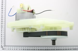 Elektromotor mit Getriebe
