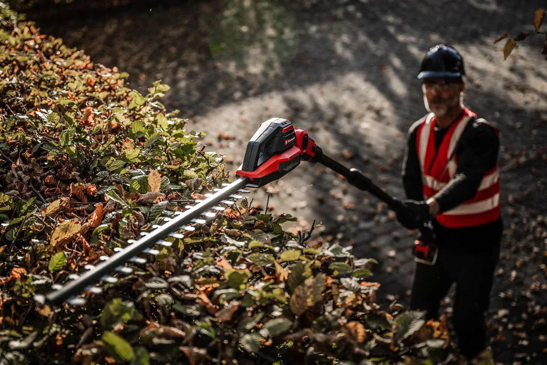 einhell-professional-cordless-multifunctional-tool-3410970-example_usage-001