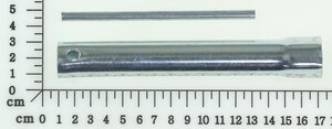 sparkplug key