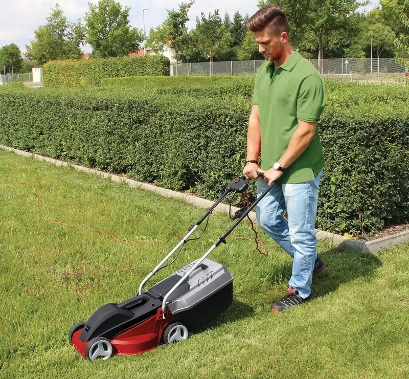 einhell-classic-electric-lawn-mower-3400122-example_usage-001