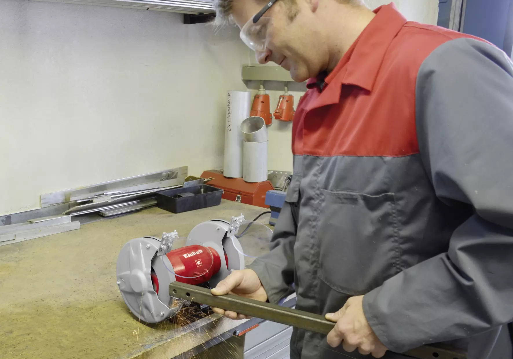 einhell-accessory-bench-grinder-accessory-49507535-example_usage-201