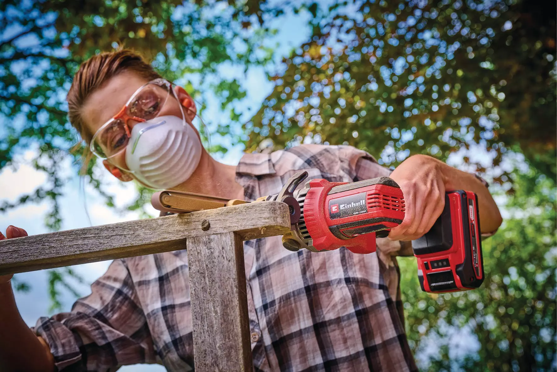 einhell-accessory-belt-file-accessory-4419816-example_usage-001