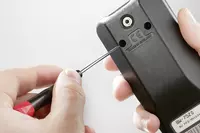 kwb-promo-screwdrivers-49145790-example_usage-201