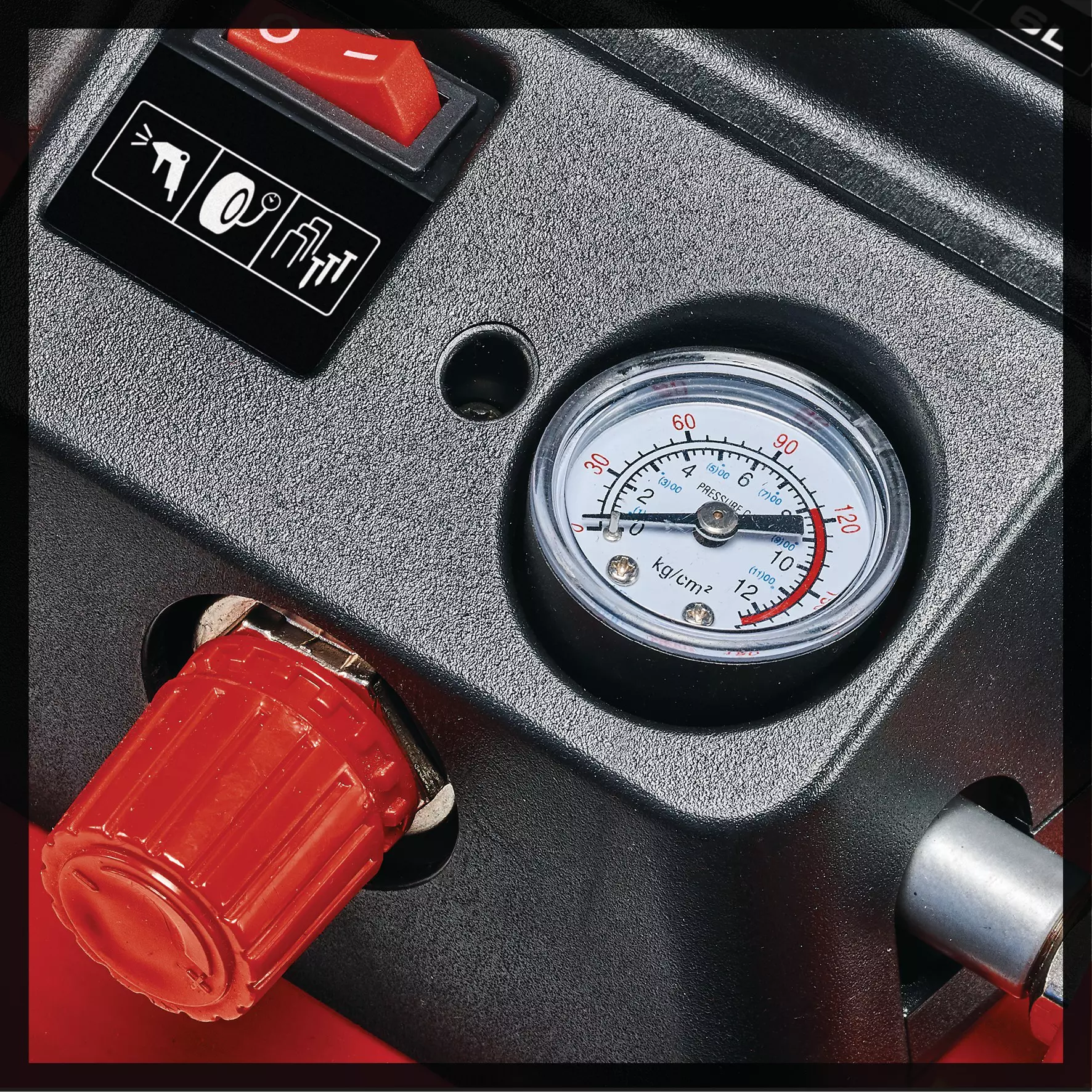 einhell-expert-cordless-air-compressor-4020450-detail_image-005