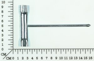 socket wrench