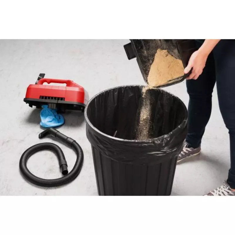 ozito-cordl-wet-dry-vacuum-cleaner-3000546-example_usage-103