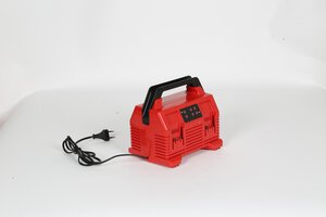 2x2 Power X-Quattrocharger 4A