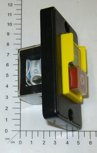 electric-magnetic switch