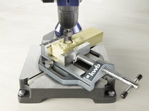 Etaux-machine de précision