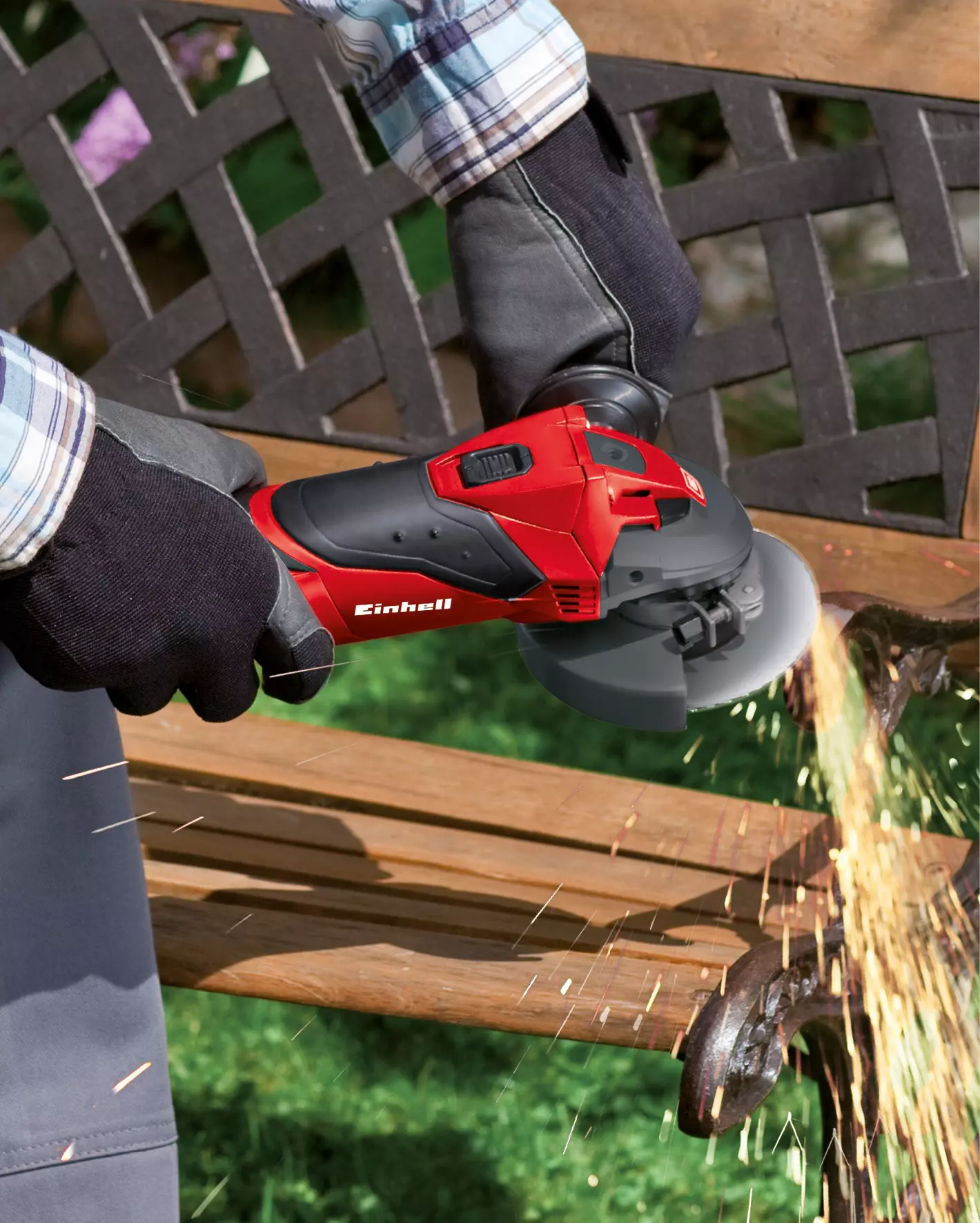 einhell-expert-angle-grinder-4430880-example_usage-001