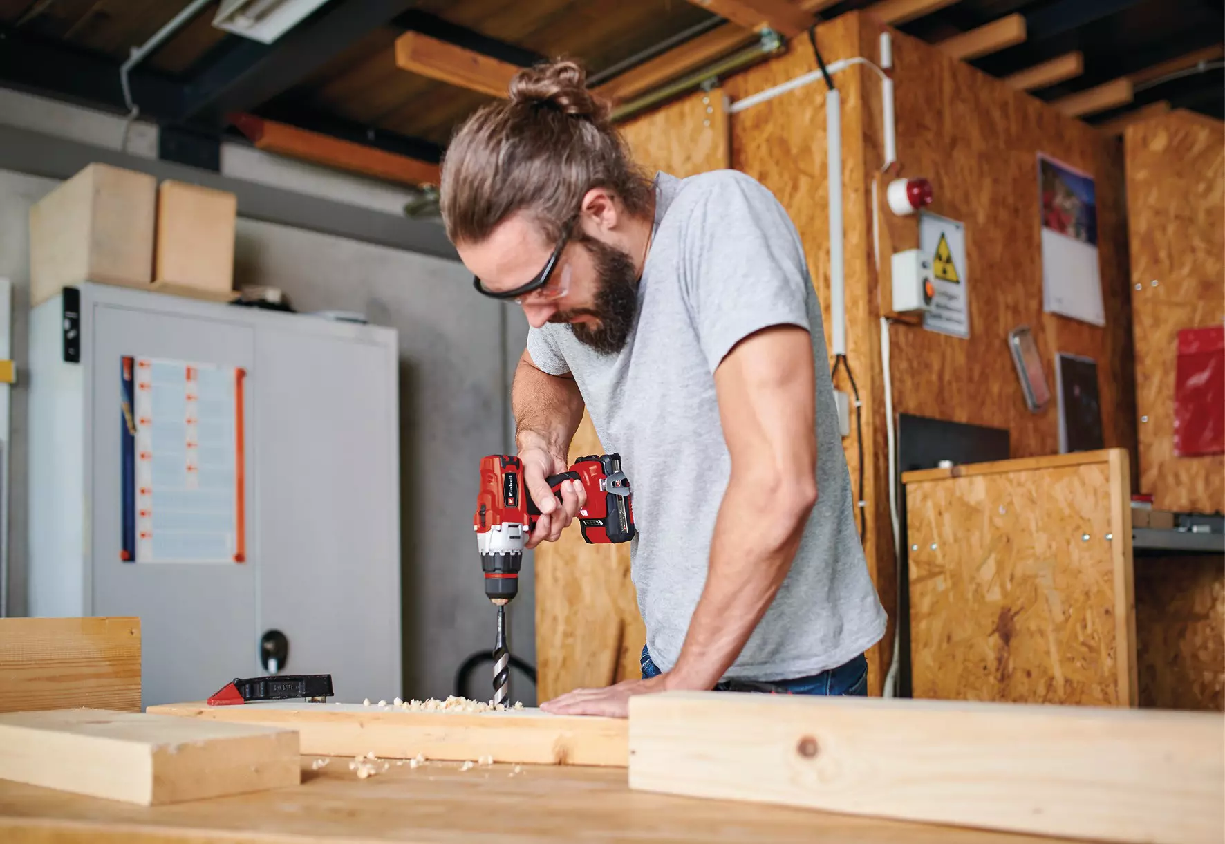 einhell-expert-plus-power-tool-kit-4257232-example_usage-001