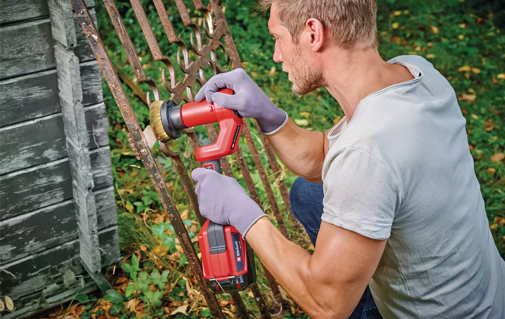 einhell-accessory-surface-brush-accessory-3424133-example_usage-001