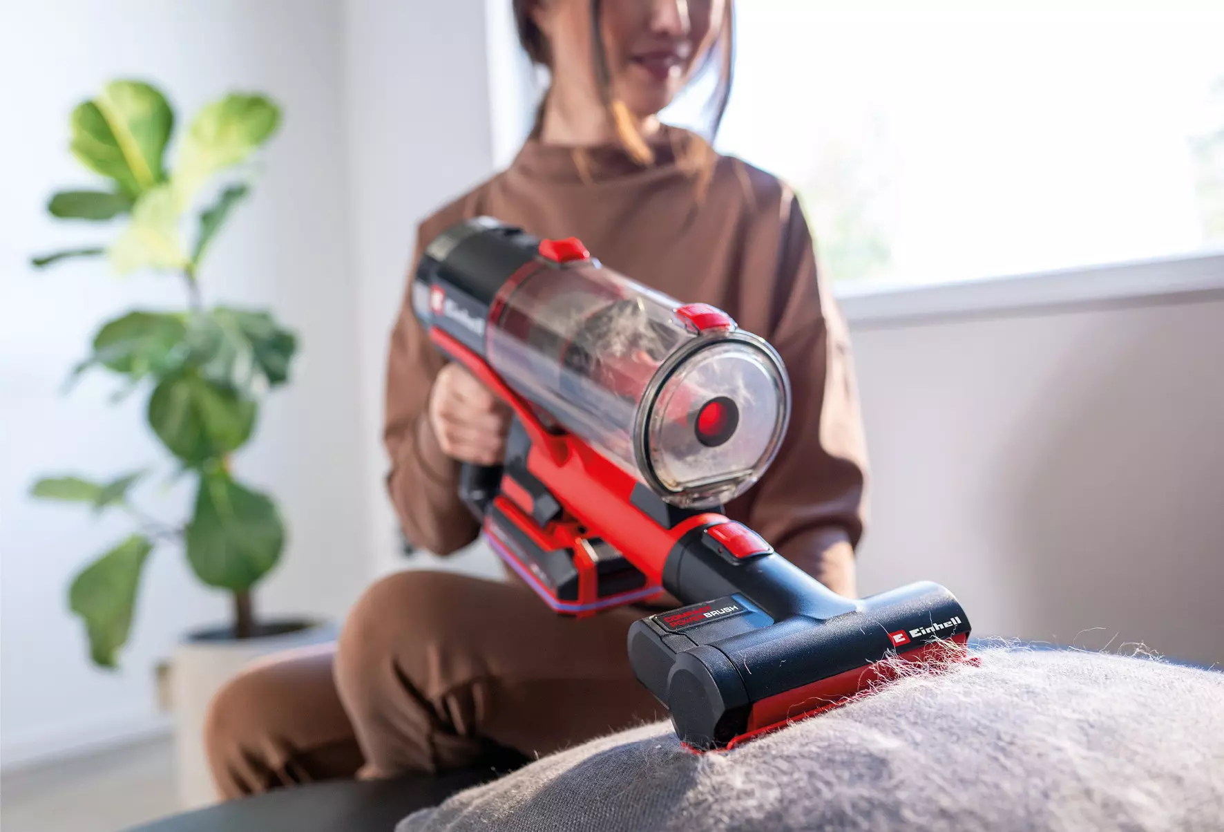 einhell-accessory-handstick-vacuum-cleaner-accessory-2351284-example_usage-001