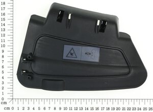 Seitenauswurfklappe
