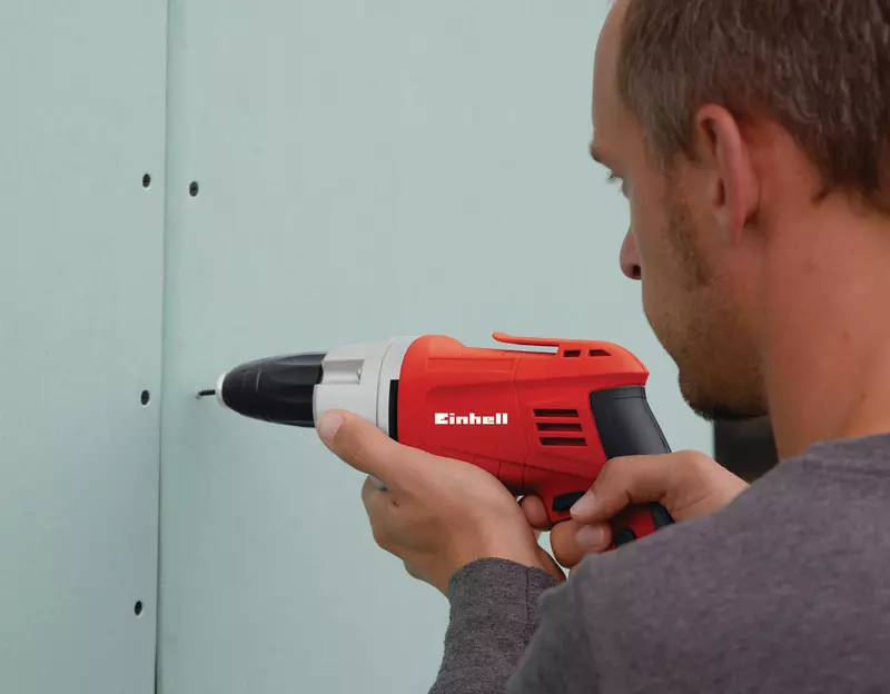 einhell-classic-drywall-screwdriver-4259905-example_usage-001