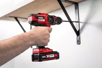 ozito-cordless-drill-3000551-example_usage-103