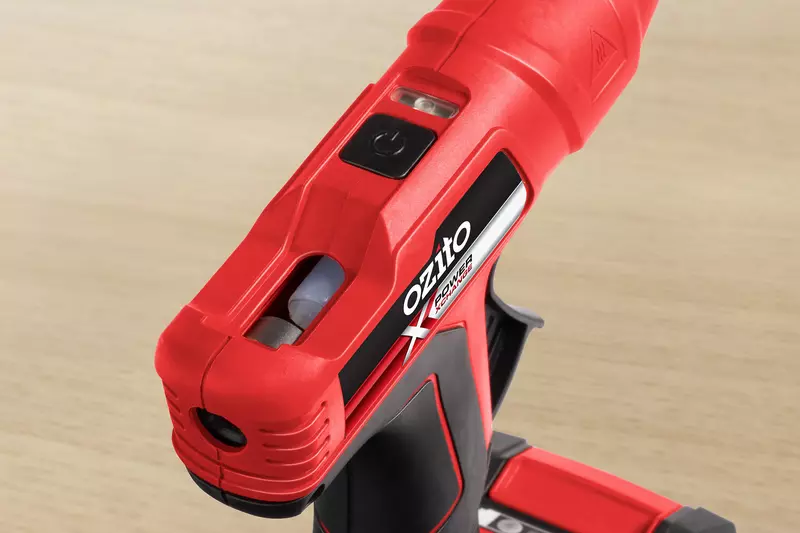 ozito-cordless-hot-glue-gun-3000563-detail_image-101