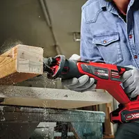 ozito-cordless-all-purpose-saw-3001205-example_usage-105