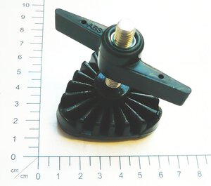 Einstell-und Feststellschraube