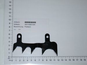 SPIKED BUMPER