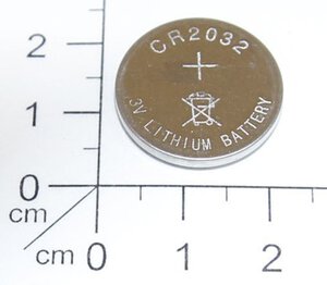button cell battery CR2032