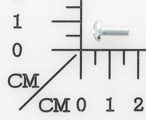 screw M4 x 10