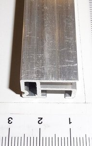 surrounding door vert. 437,4 m