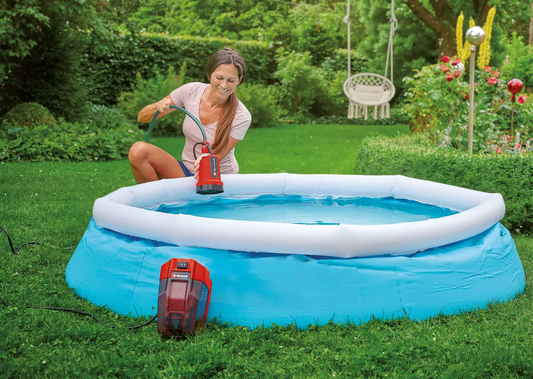 einhell-expert-cordless-clear-water-pump-4181560-example_usage-001