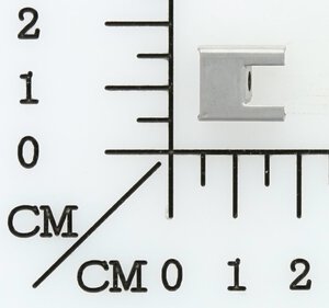 Nail pushing device